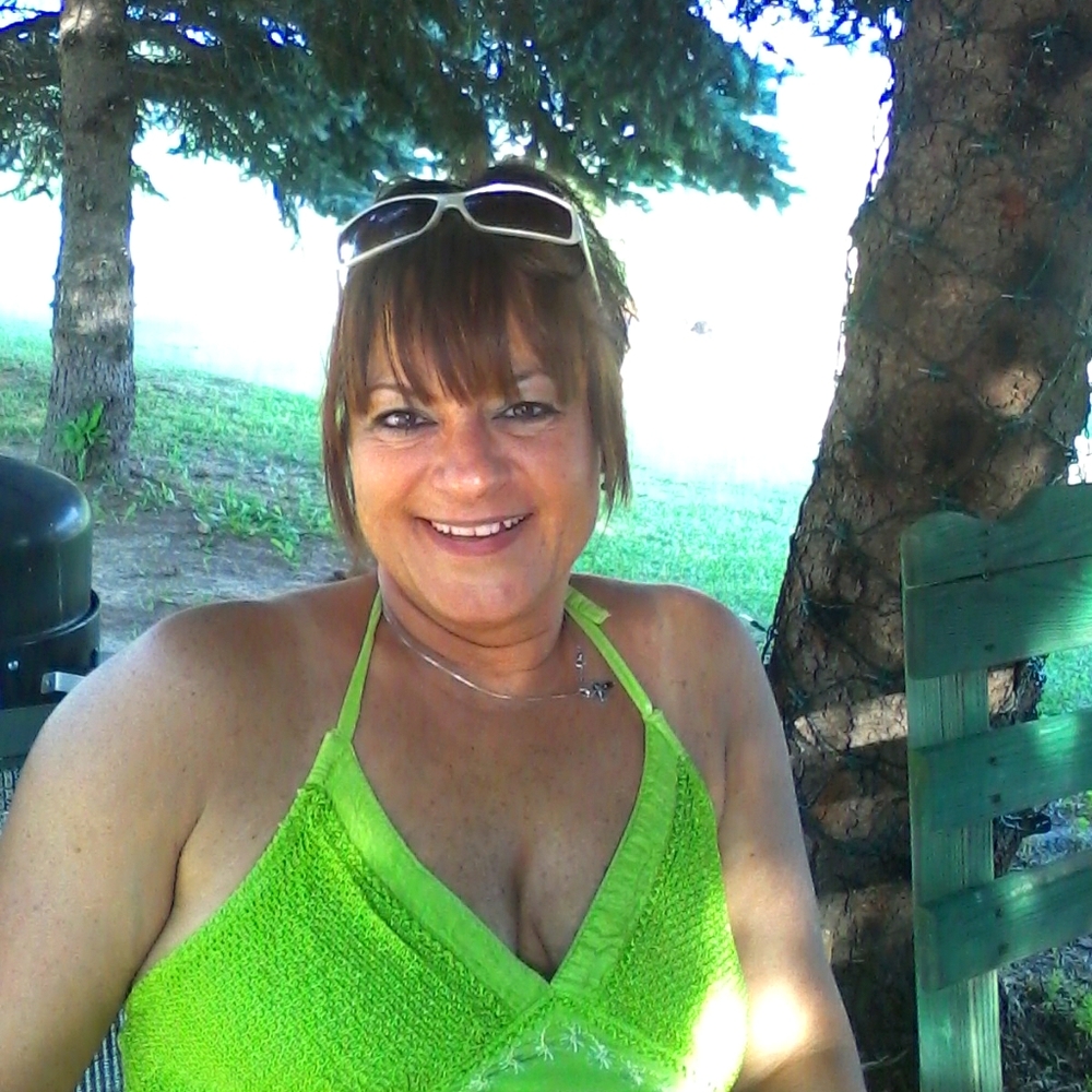 Meet your Posher, Shelly